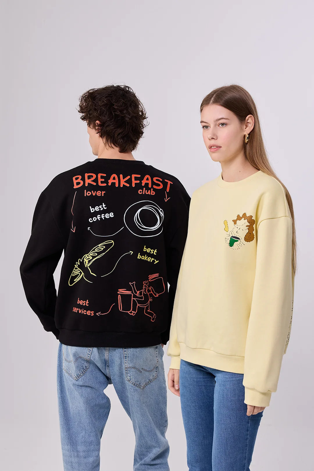 Custom Coffee Graphic Sweatshirt – Croissant Print In Oversized Fit