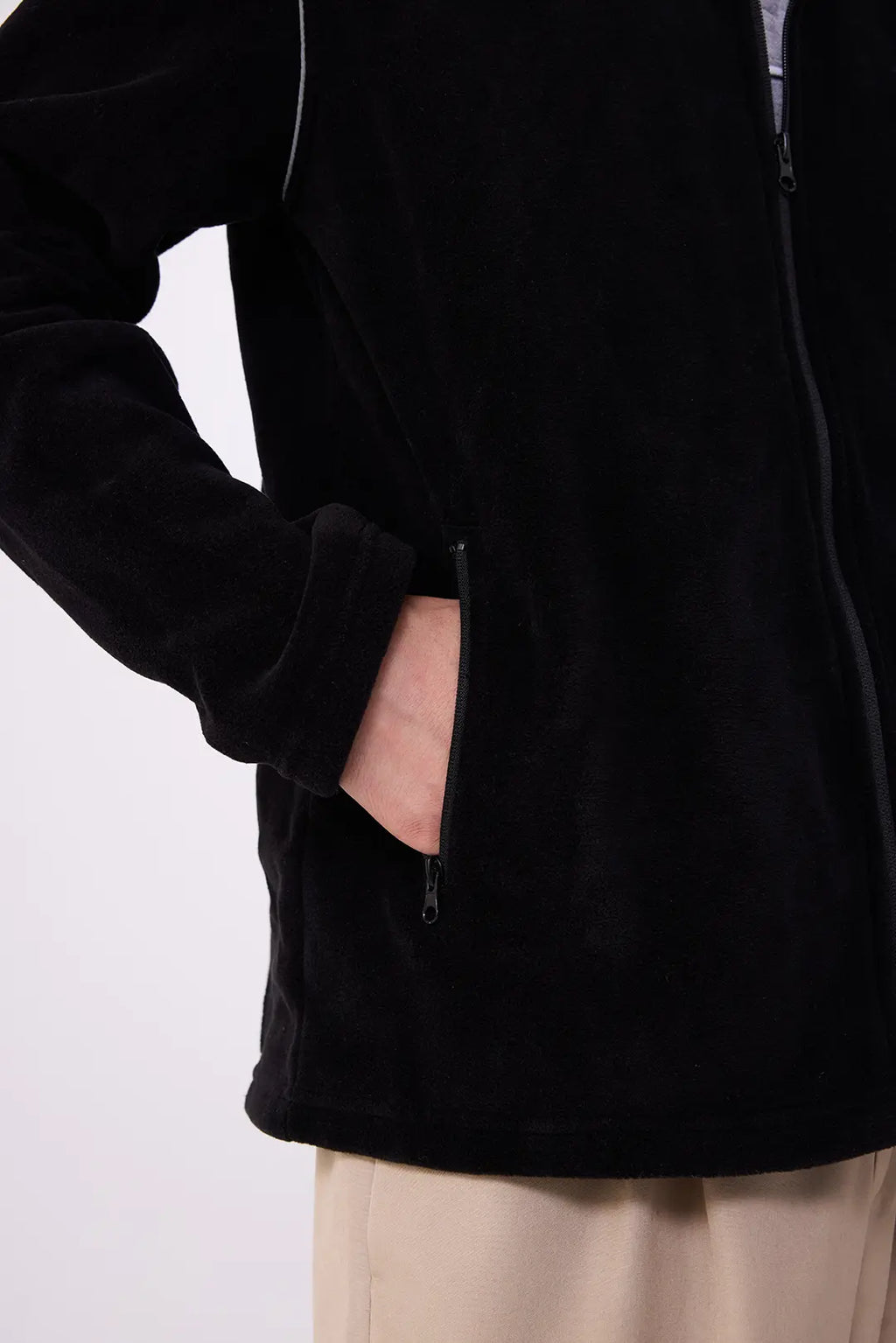 Custom Softshell Work Jacket – Lightweight Zip-Up Layer for Everyday Use