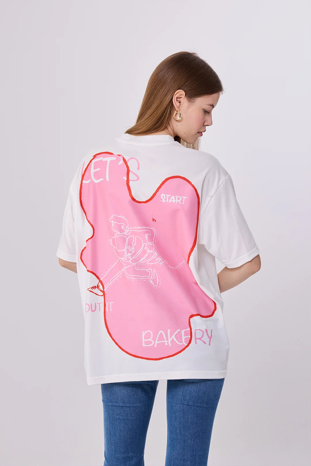 Custom Bakery Graphic T-Shirt – BakeStart Minimal Design Tee